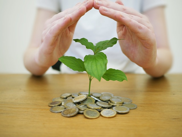 10 Easy Ways to Start Saving Money Today_financewithguruji.com